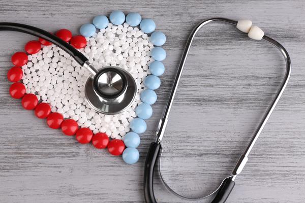 中醫綜合療法，治療「 耳鳴 」的困擾